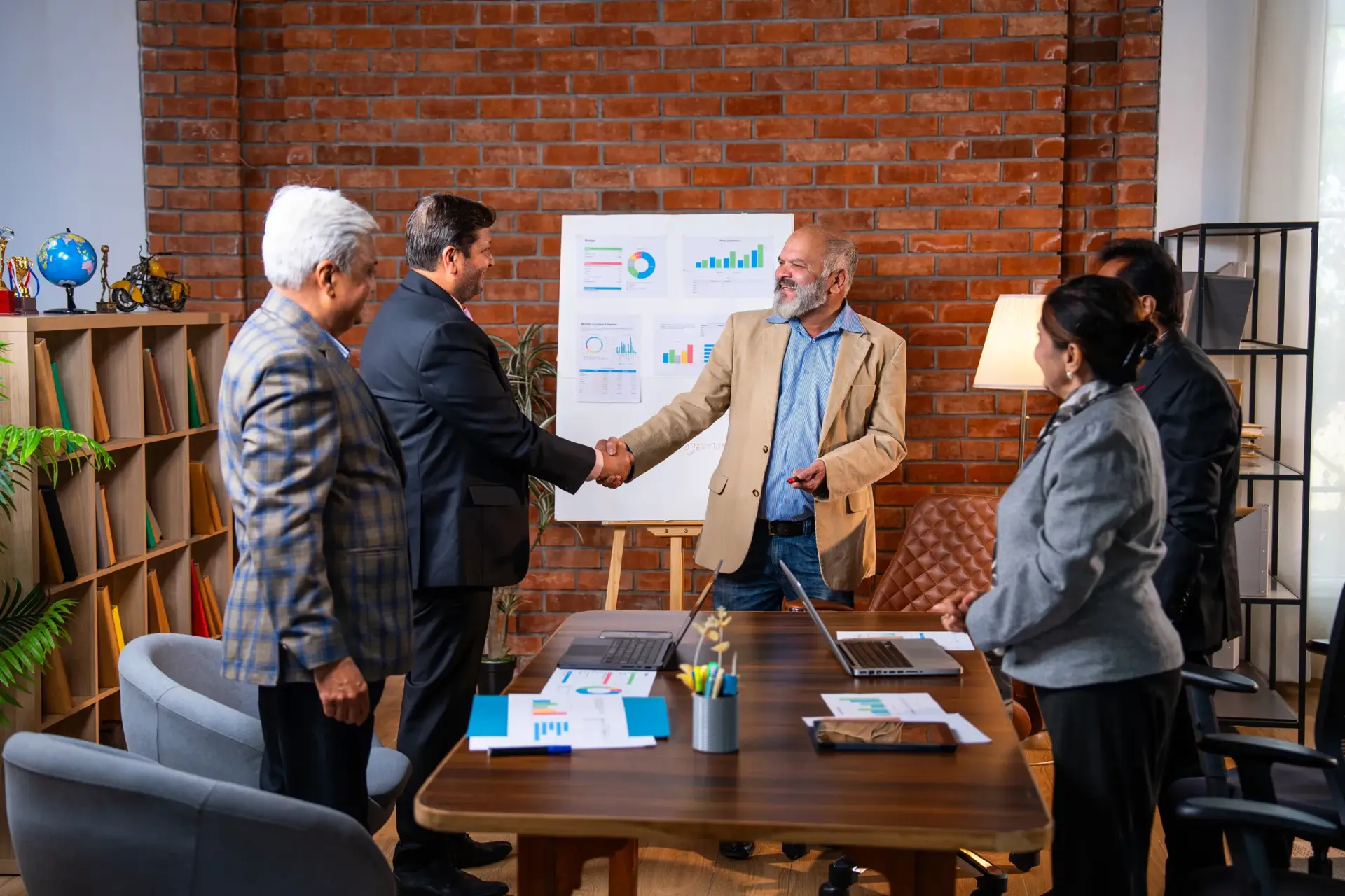 Intelligent Data Storytelling